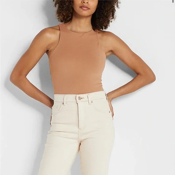 Express Body Contour High Neck Tank - Picture 2 of 7